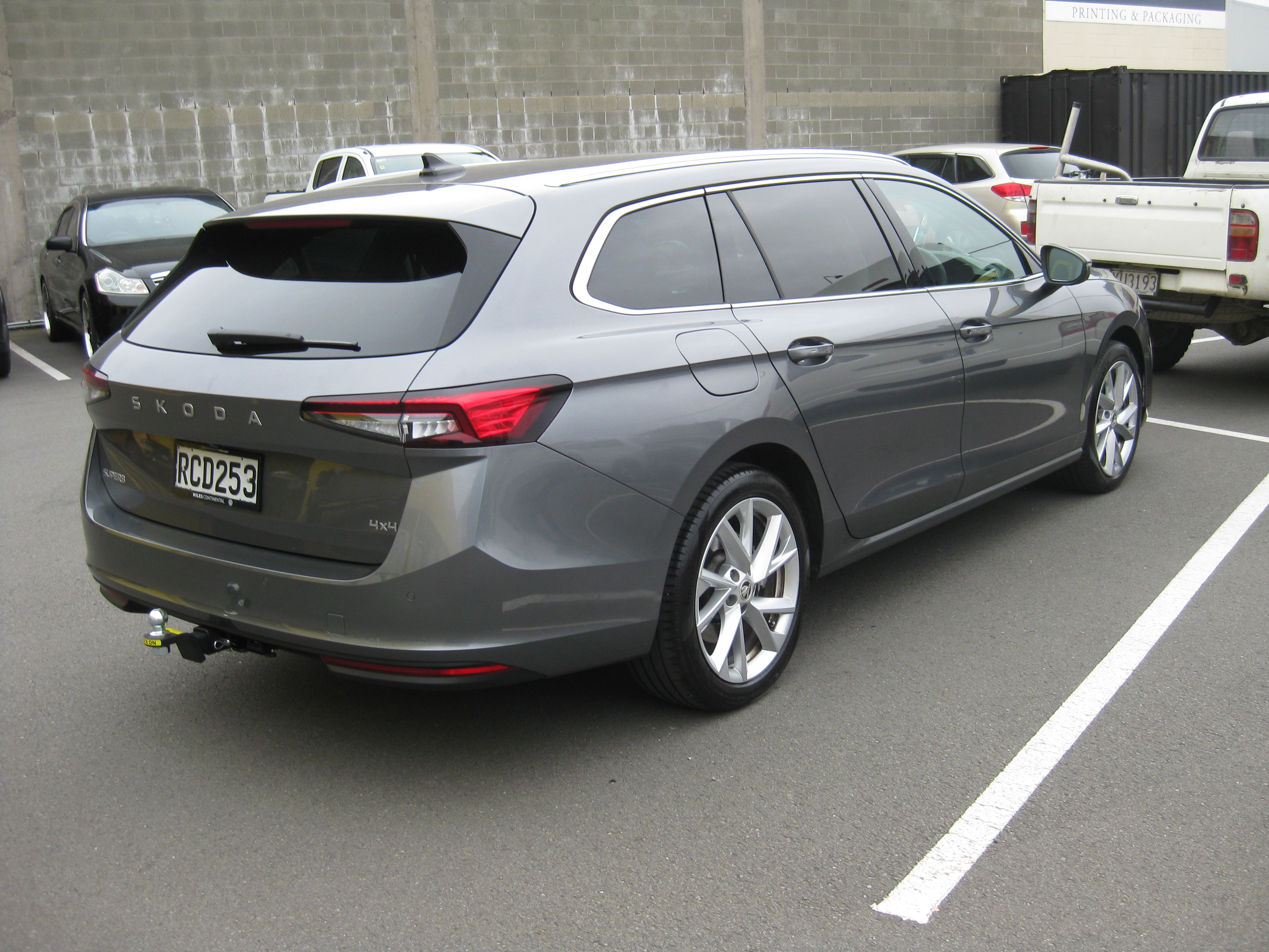 SKODA SUPERB STATIONWAGON 2023-CURRENT